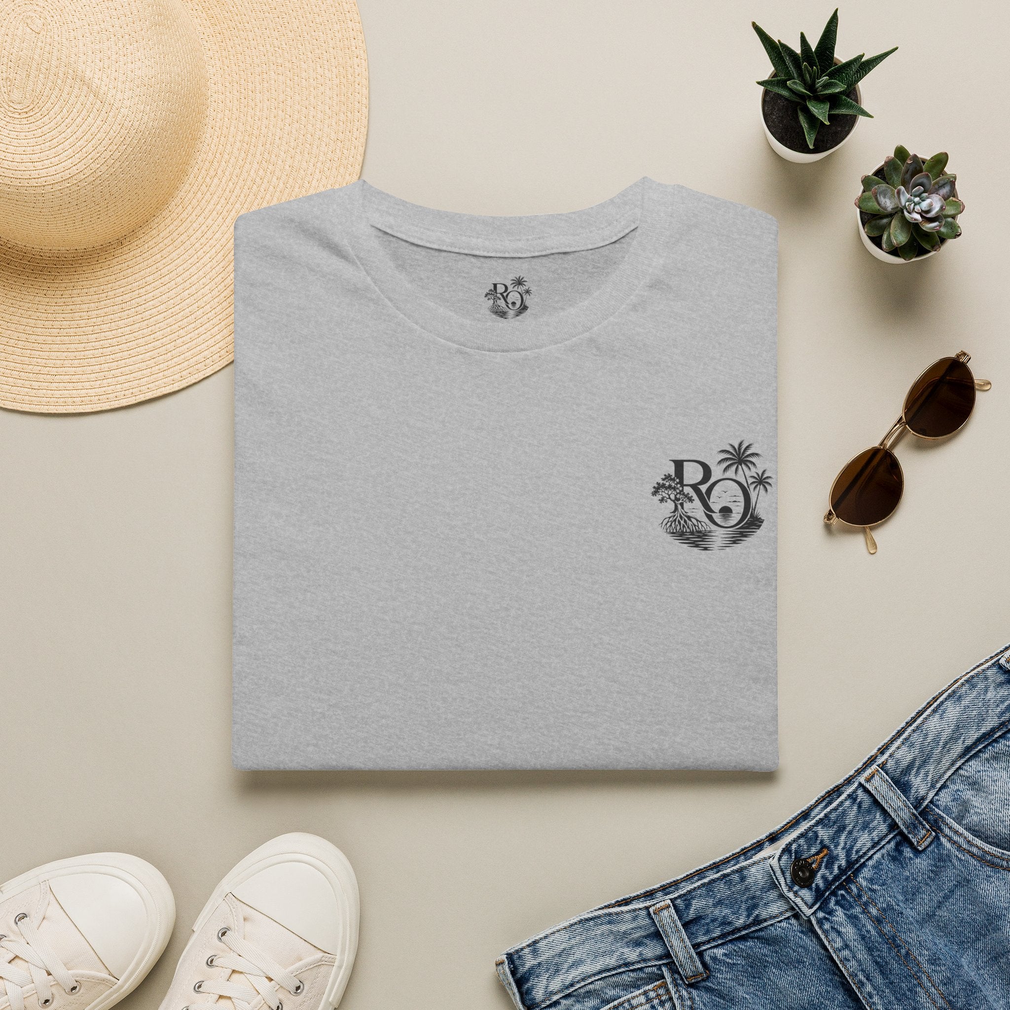 Anchor Palm Tee — Minimal Coastal Graphic T‑Shirt